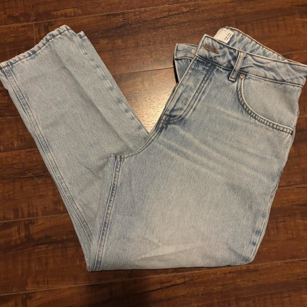 ASOS Light Wash Straight Leg Jeans!